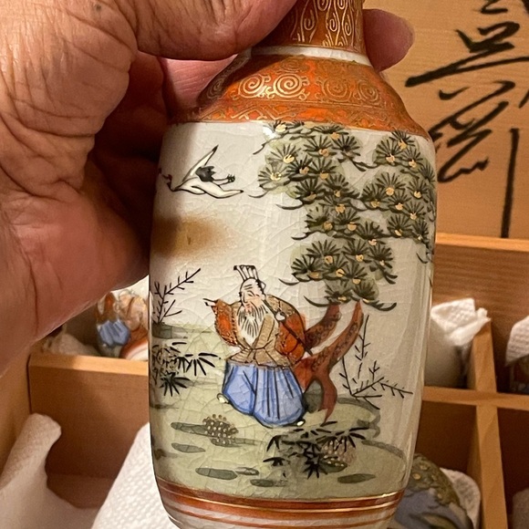 Kutani Ware Sake Cup Bottle Inoguchi Lucky Charm Enzukuri - Picture 10 of 11